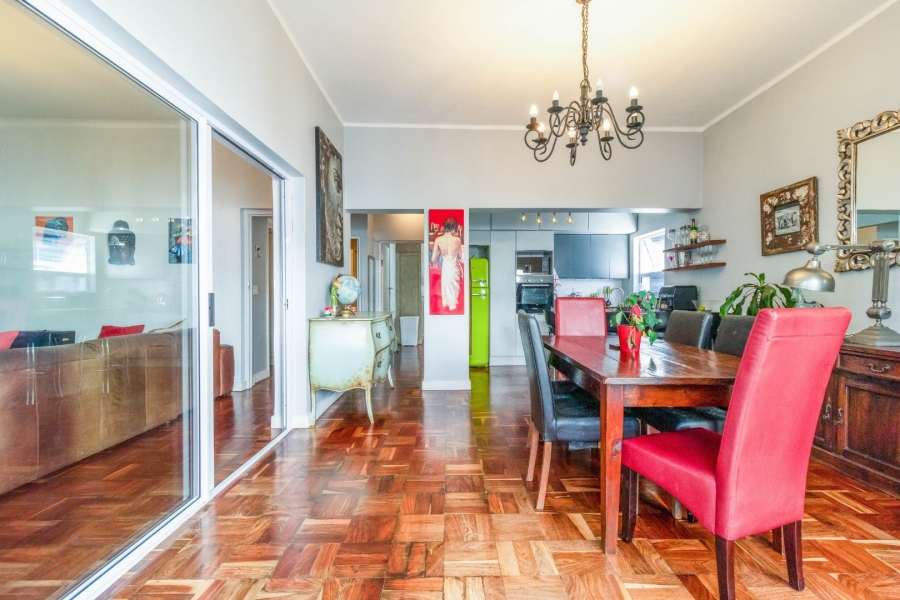 To Let 3 Bedroom Property for Rent in Green Point Western Cape